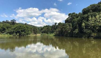 TERRENO Á VENDA EM JUNDIAÍ - MALOTA - ALTO PADRÃO - TOPOGRAFIA EM DECLIVE