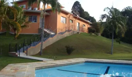 CHÁCARA A VENDA EM ITATIBA - CINEMATOGRÁFICA - Casa sede com finissimo acabamento - 2 suítes