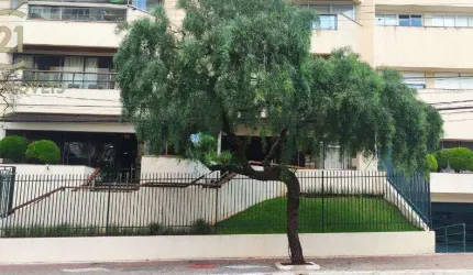 Apartamento à venda em Londrina, Centro, com 4 quartos, com 147.32 m², Edifício Diplomata