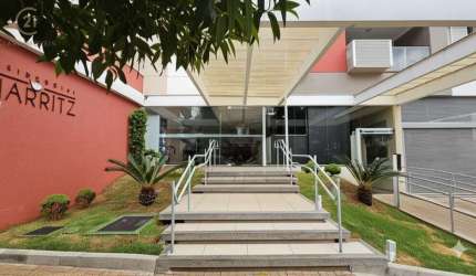 Apartamento à venda em Londrina, Centro, com 2 quartos, com 63 m², Edifício Biarritz