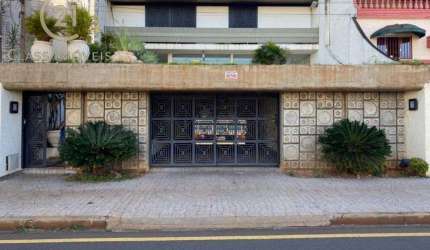 Casa para alugar em Londrina, Vitória, com 7 quartos, com 441 m²