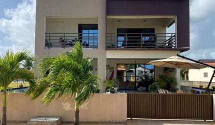 Imperdível casa em condomínio na cidade de Lucena-PB, bairro Camaçari: 7 quartos, 6 suítes, 3 salas, 1 vaga, 248m².