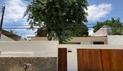 CASA SOLTA | 03 DORMITORIOS | Á VENDA |  OLINDA - RECIFE - PE