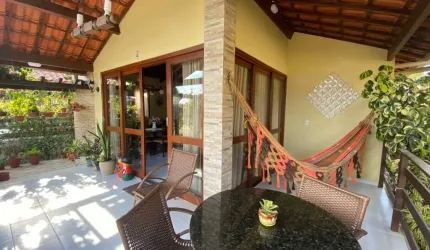 Casa em condomínio fechado com 3 quartos à venda na Avenida Cícero Batista de Oliveira, Alpes Suiços, Gravatá por R$ 430.000