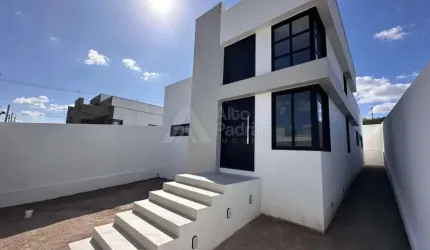 CASA  FORA DE CONDOMINIO EM GRAVATA - PE