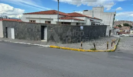 Casa Fora de condomínio à venda em caruaru  PE
