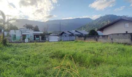 Lote Plano Pronto para Construir em Rodeio