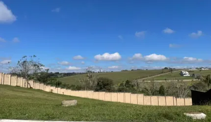 TERRENO DE 905M² À VENDA NO CONDOMÍNIO VILLAGGIO DO ENGENHO – VISTA INCRÍVEL, LAZER COMPLETO E SEGURANÇA 24H