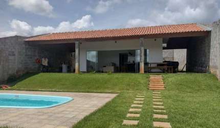 Casa à venda na cidade de Alfenas-MG