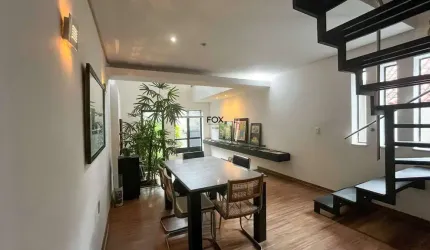 Casa com 3 quartos à venda na URÂNO, 67, Santa Lúcia, Belo Horizonte por R$ 899.000