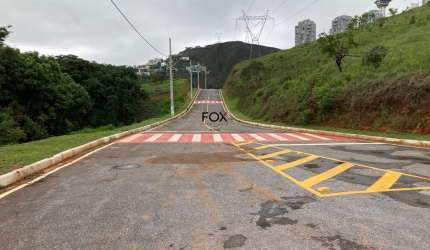 Terreno à venda na Rua Grandolfo, 8, Vila Castela, Nova Lima por R$ 1.700.000