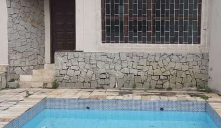 Casa bi familiar Jardim Guanabara