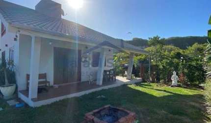 Casa com 3 dormitórios à venda, 84 m² por R$ 1.290.000,00 - Morro dos Conventos - Araranguá/SC