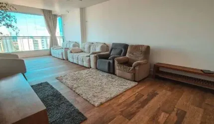 Casa em Condomínio