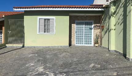 Casa térrea à venda em Condomínio no Residencial das Ilhas