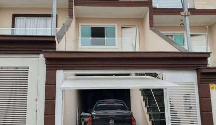 Sobrado Frontal 4 dorm 2 suites 3 vagas em Chácara Seis de Outubro  -  São Paulo