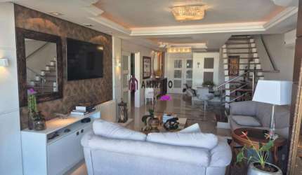 Linda Cobertura Duplex para venda em Farroupilha, Centro