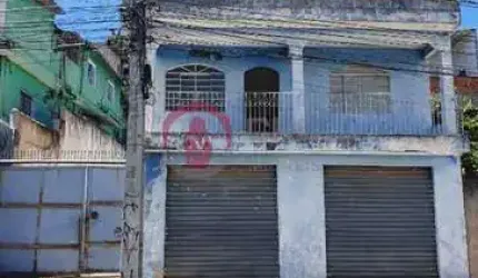 3 dormitórios, Sala, Cozinha, Banheiro, Vagas para 5 veículos
