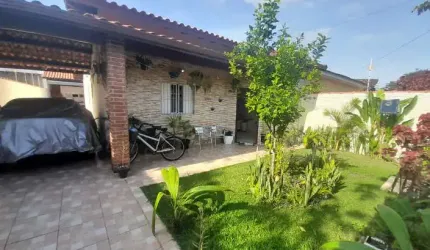 Casa para Venda em Itanhaém, Balneário Gaivota, 4 dormitórios, 2 suítes, 1 banheiro, 5 vagas