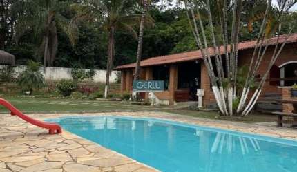 Chácara / sítio com 4 quartos à venda na das Macieiras, 250, Bandeirinhas, Betim por R$ 1.090.000