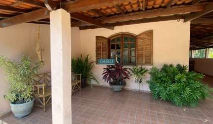 Chácara / sítio com 3 quartos à venda na Begônia, 150, Vianópolis, Betim por R$ 790.000