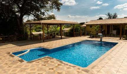 Chácara / sítio com 5 quartos à venda na MG-060 Betim-Esmeraldas, 1010, Vianópolis, Betim por R$ 2.800.000