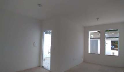 Casa com 2 quartos à venda na Pastora Elcia Faustina, 74, Jardim Colonial, Igarapé por R$ 220.000