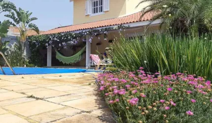 Casa com 4 quartos, Vila Suissa, Mogi das Cruzes - R$ 1.52 mi, Cod: 194