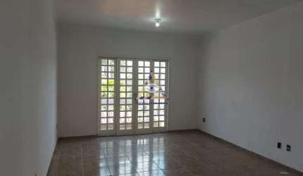 Casa com 3 quartos, Vila Suissa, Mogi das Cruzes, Cod: 541