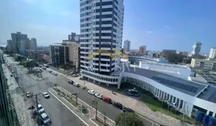 Apartamento 3 dormitórios na Avenida da Igreja com vista pro mar