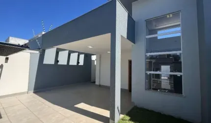 Casa à venda em Maringá, Zona 31, com 3 quartos, com 125 m² de construção
