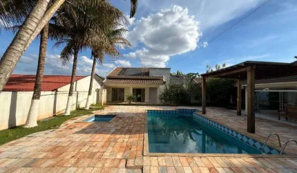 Chácara à venda em Maringá, Loteamento Sumaré, com 2 quartos, com 1030 m², Condomínio Monte Alto