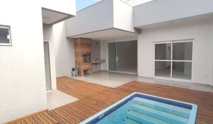 Casa à venda em Maringá, Bom Jardim, com 2 quartos, com 134 m²