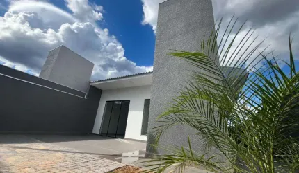 Casa à venda em Maringá, Jardim Guairacá, com 3 quartos, com 81.64 m²