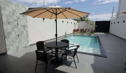 Chácara à venda em Maringá, Jardim Espanha, com 1 quarto, com 240 m²