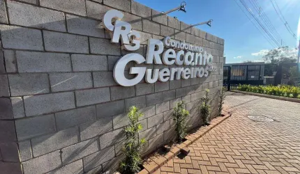 Casa à venda em Maringá, Loteamento Sumaré, com 3 quartos, com 161 m²