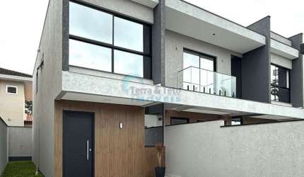 Casa à venda no bairro Ingleses do Rio Vermelho - Florianópolis/SC