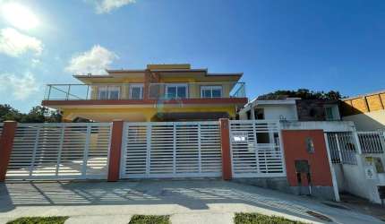 Casa à venda no bairro Ingleses do Rio Vermelho - Florianópolis/SC