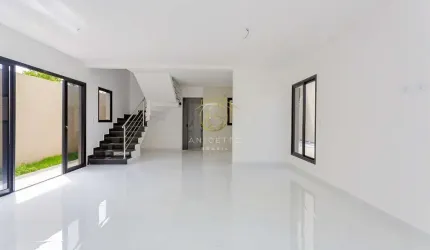 Casa em condomínio fechado com 3 quartos à venda na Rua Edmundo de Amicis, 327, Xaxim, Curitiba por R$ 890.000
