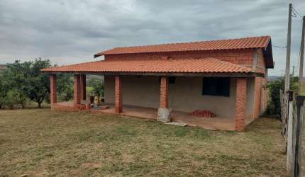 CHÁCARA COM 1.500 M², COM CASA ,POMAR, POÇO