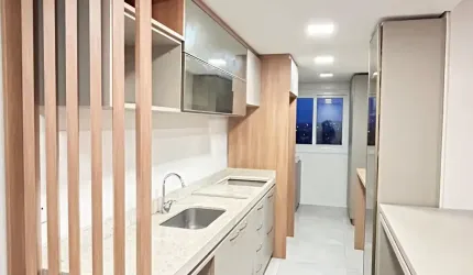 Apartamento para locação de 100m2 privativos com suíte, sacada e churrasqueira!