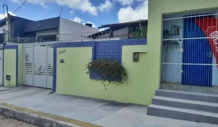Casa com 3 dormitórios à venda, 220 m² por R$ 300.000,00 - Pitimbu - Natal/RN