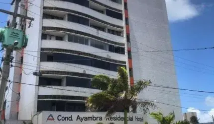 Apartamento na Praia do Meio