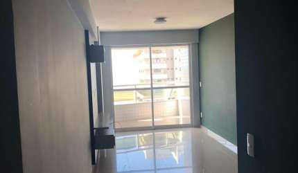 Apartamento com dois dormitórios na península para locação