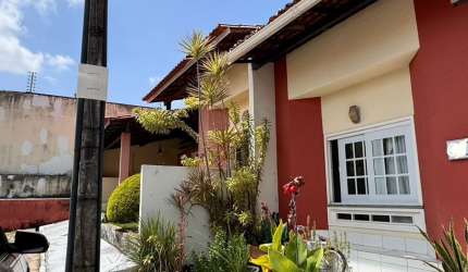 Casa a venda na Mário Andreazza  com 04 suítes