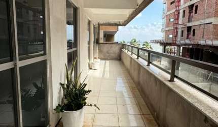 Apartamento a venda na ponta d areia com 03 quartos