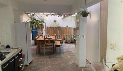 Casa com 4 quartos à venda na Rua Bertioga, --, Saúde, São Paulo, 211 m2 por R$ 1.550.000