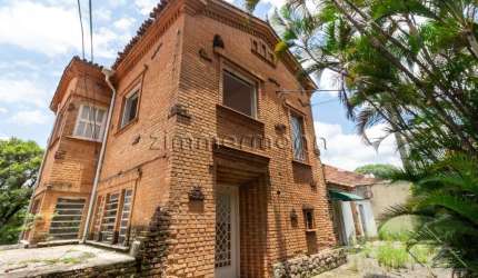 Casa com 3 quartos à venda na Rua Piracicaba, --, Sumaré, São Paulo, 264 m2 por R$ 1.600.000