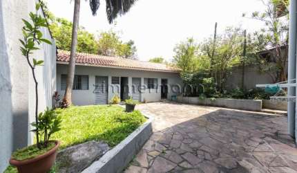 Casa com 4 quartos à venda na Rua Tefé, --, Sumaré, São Paulo, 340 m2 por R$ 1.950.000