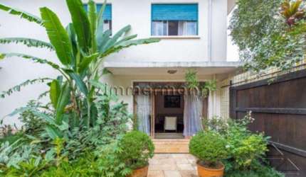 Casa com 3 quartos à venda na Rua Itabaquara, --, Pacaembu, São Paulo, 320 m2 por R$ 4.000.000